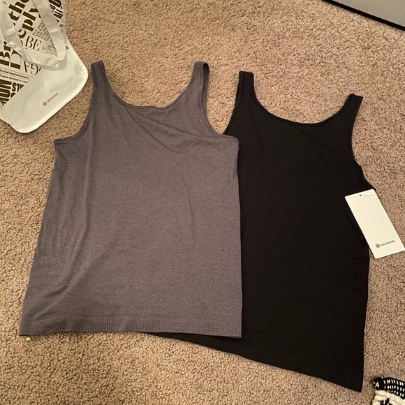Black lululemon tank! - Picture 1 of 1